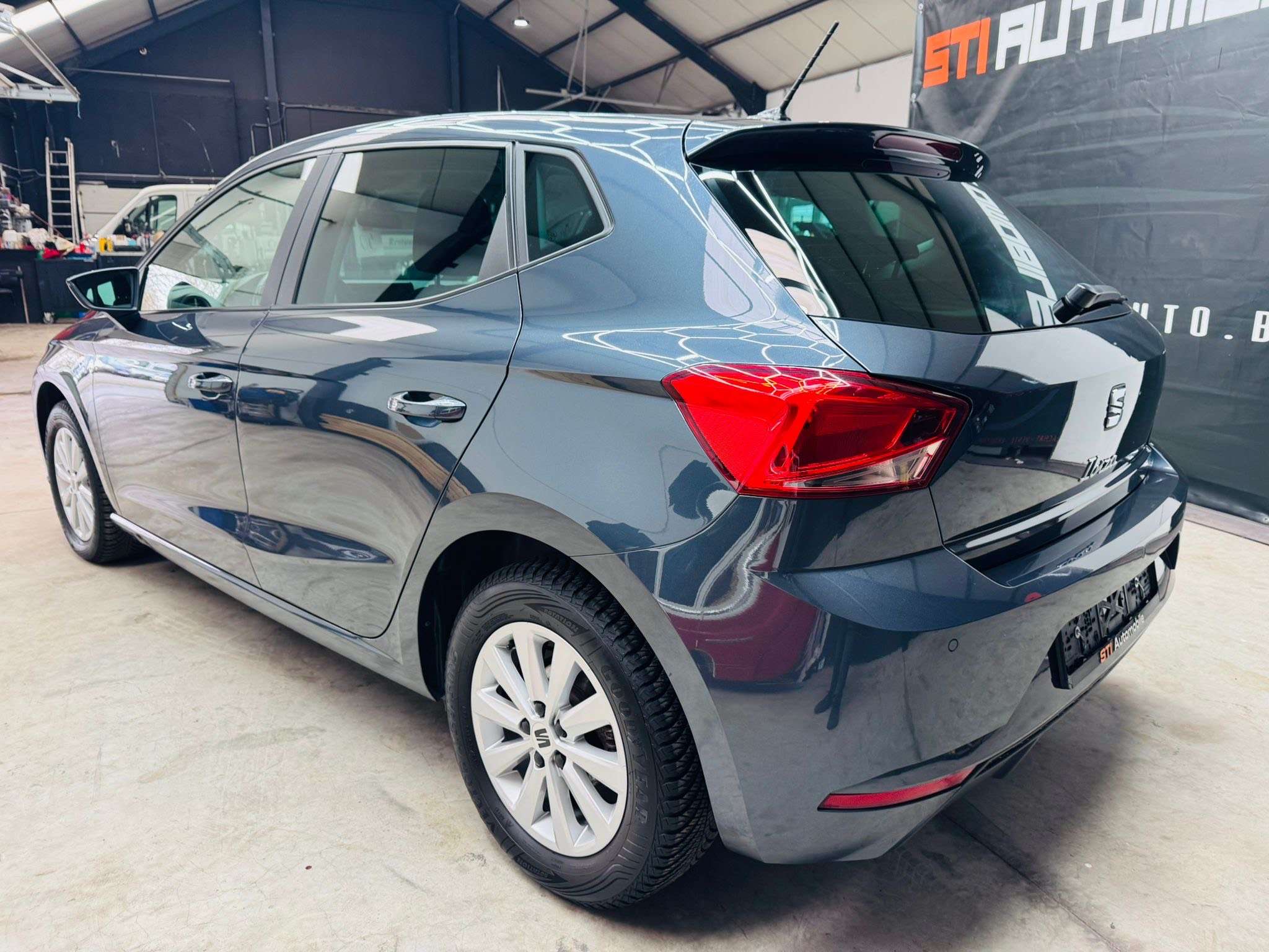 SEAT Ibiza **DSG**GARANTIE 12 MOIS **