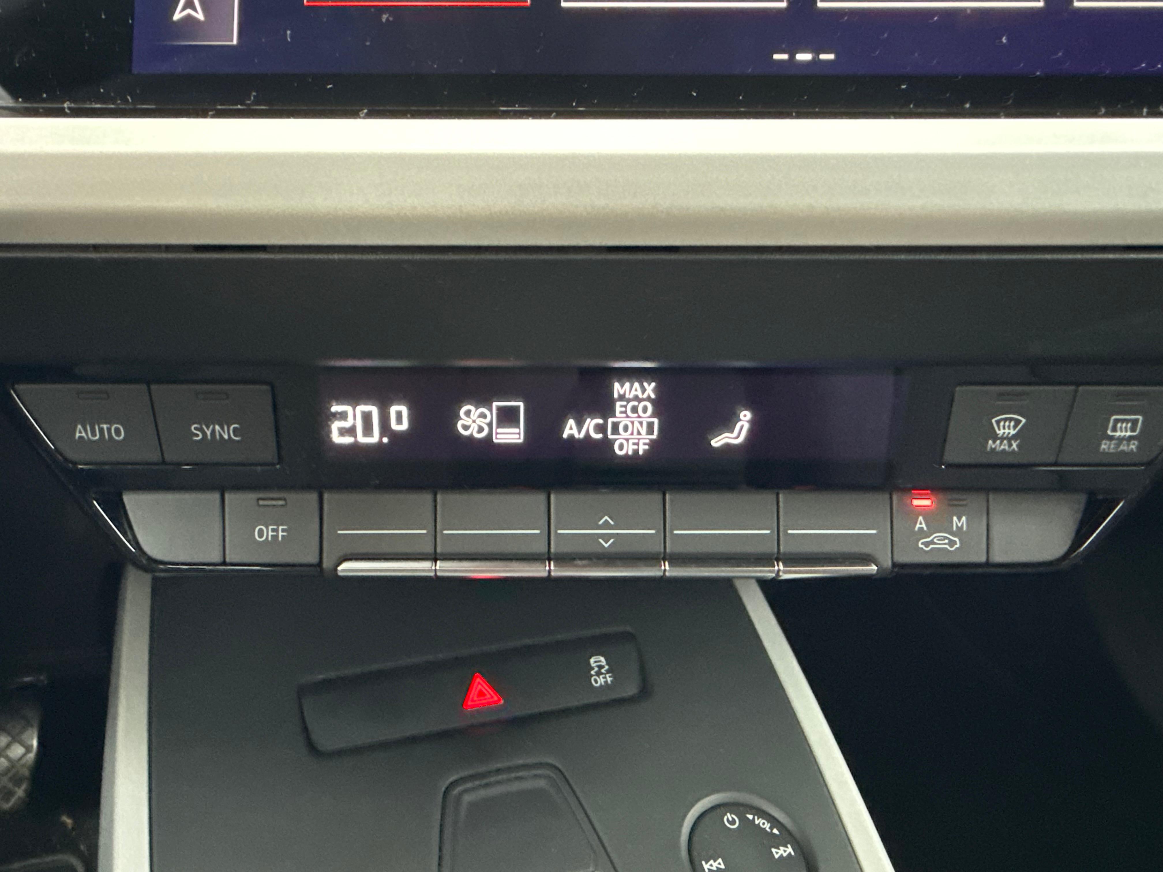 Audi Q4 40 E-TRON Design 82 kWh 205 Cv 1ère Main