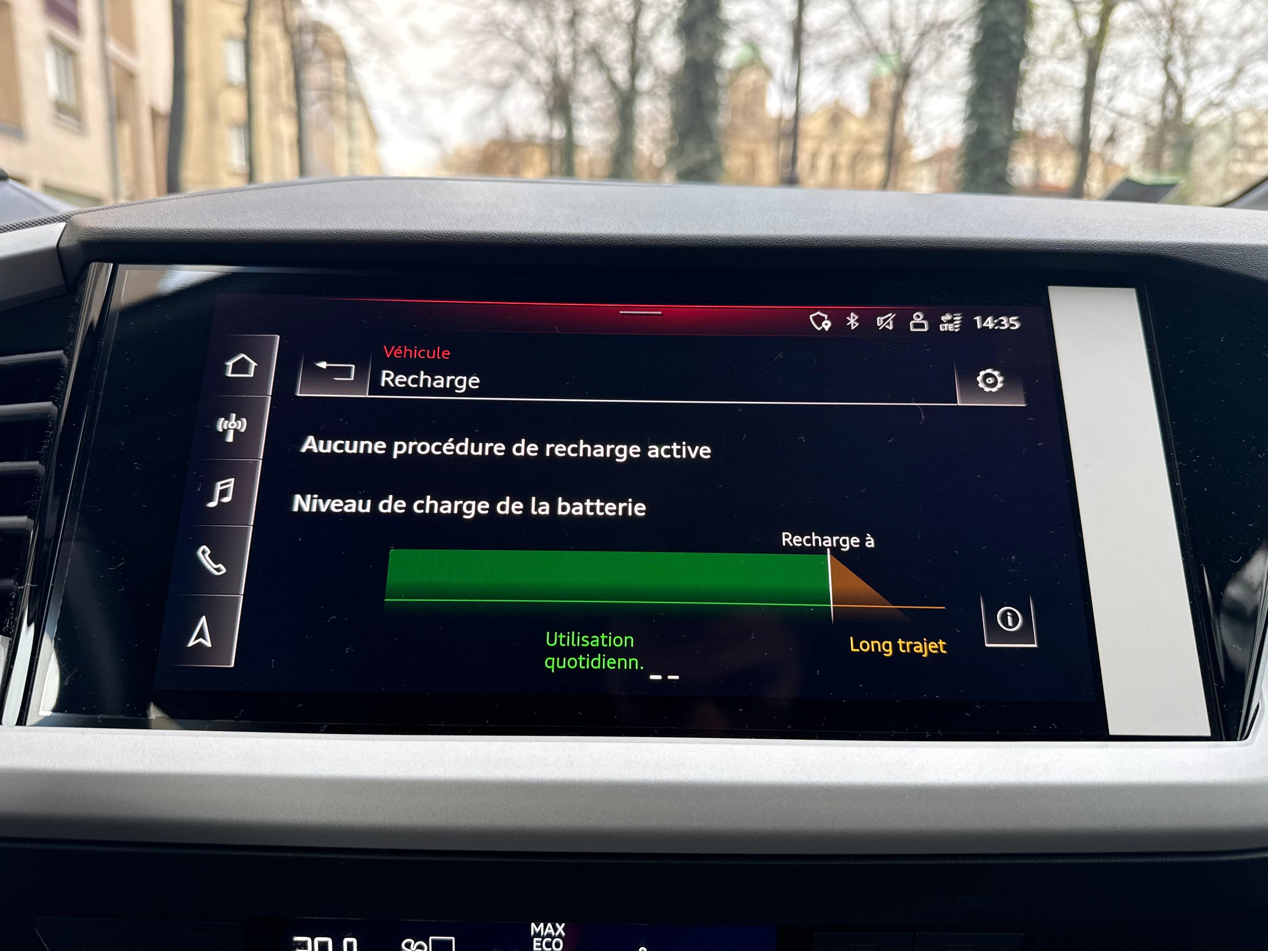 Audi Q4 40 E-TRON Design 82 kWh 205 Cv 1ère Main