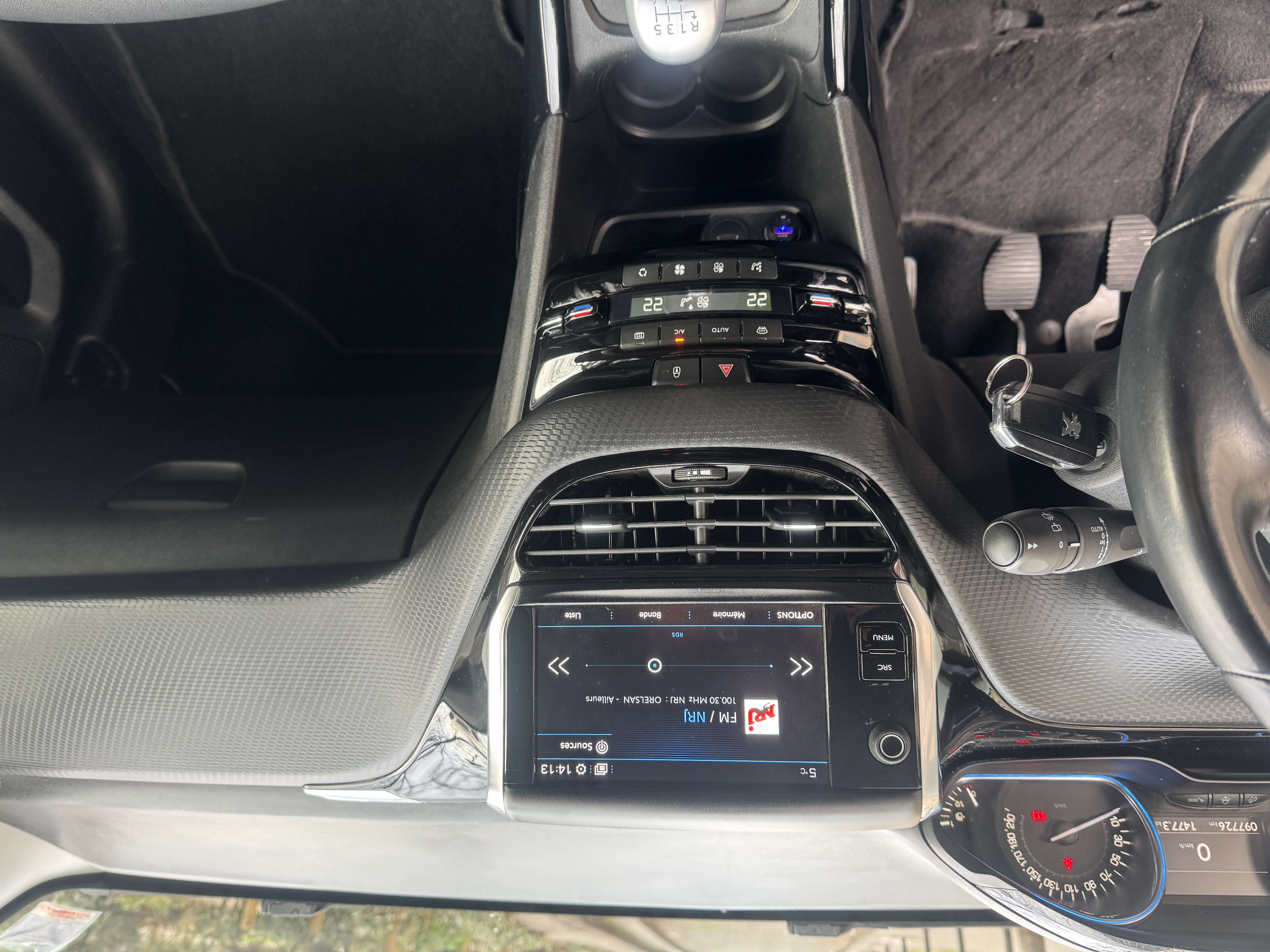 Peugeot 2008 (2) 1.2 PURETECH 110 5CV S&amp;S ALLURE