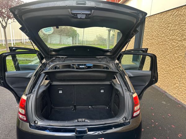 Citroen C3 II 1.2 VTI 82 CONFORT