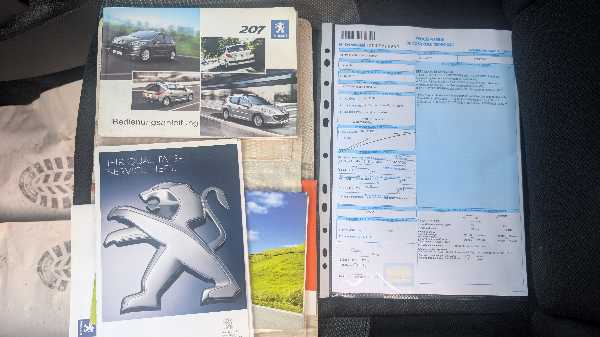 Peugeot 207 (2) 1.4 VTI 95 URBAN MOVE 3P