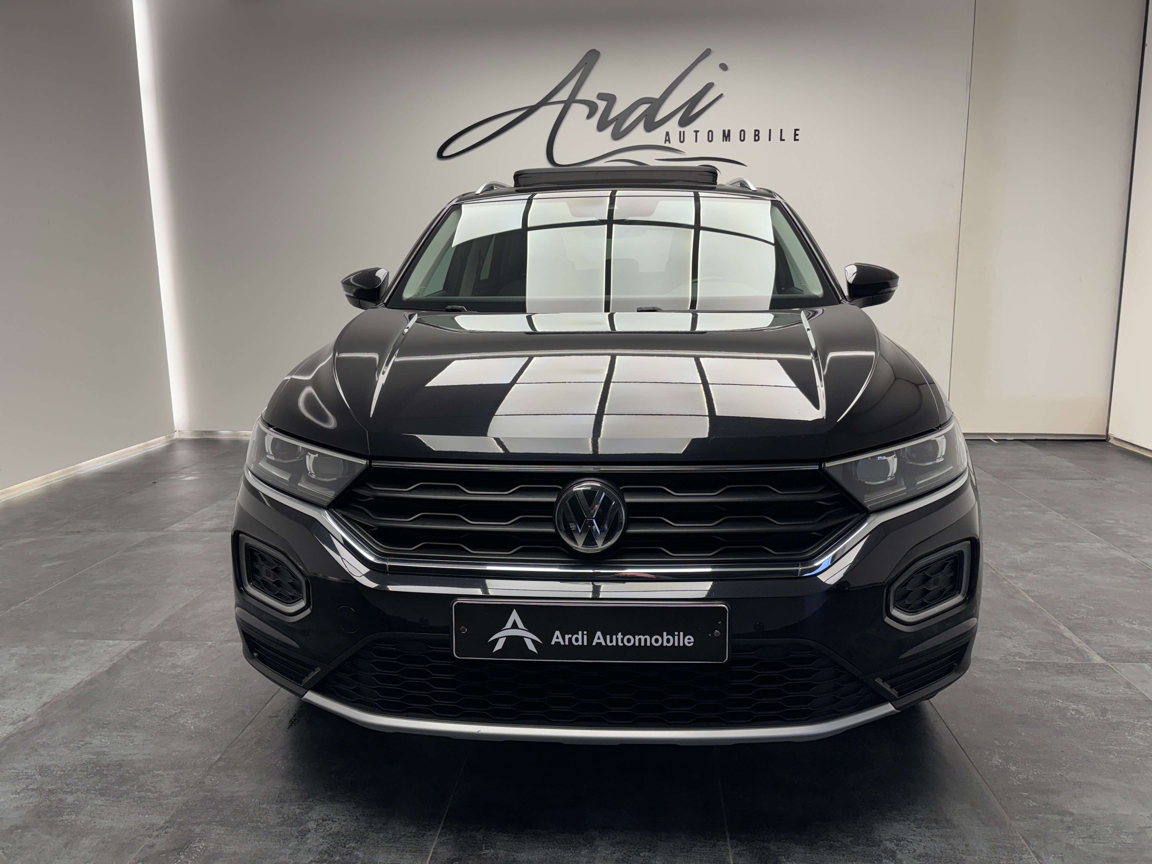 Volkswagen T-Roc 1.6 TDi *CARPLAY*TOIT OUV*1ER PROPRIO*GARANTIE*