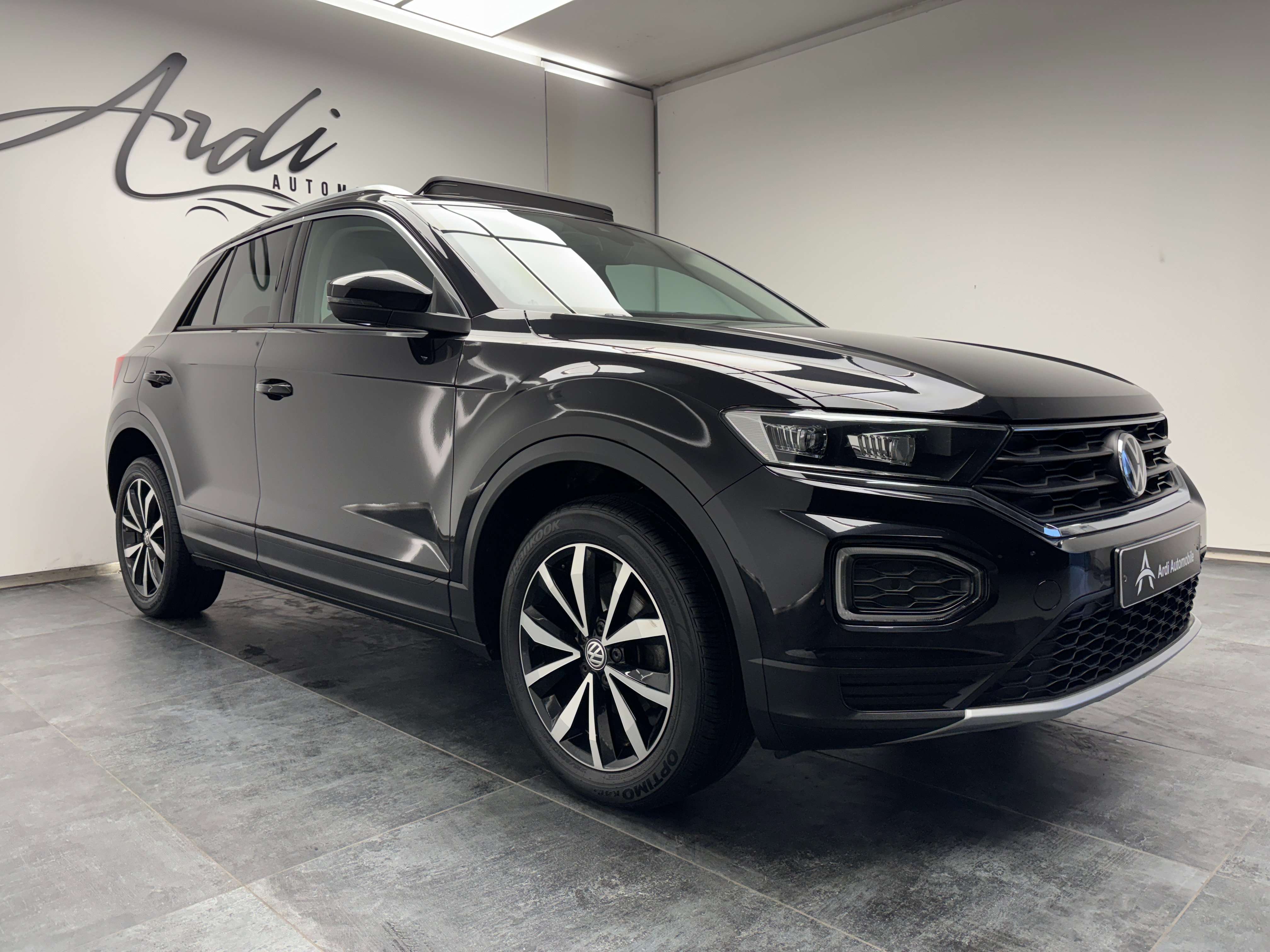 Volkswagen T-Roc 1.6 TDi *CARPLAY*TOIT OUV*1ER PROPRIO*GARANTIE*