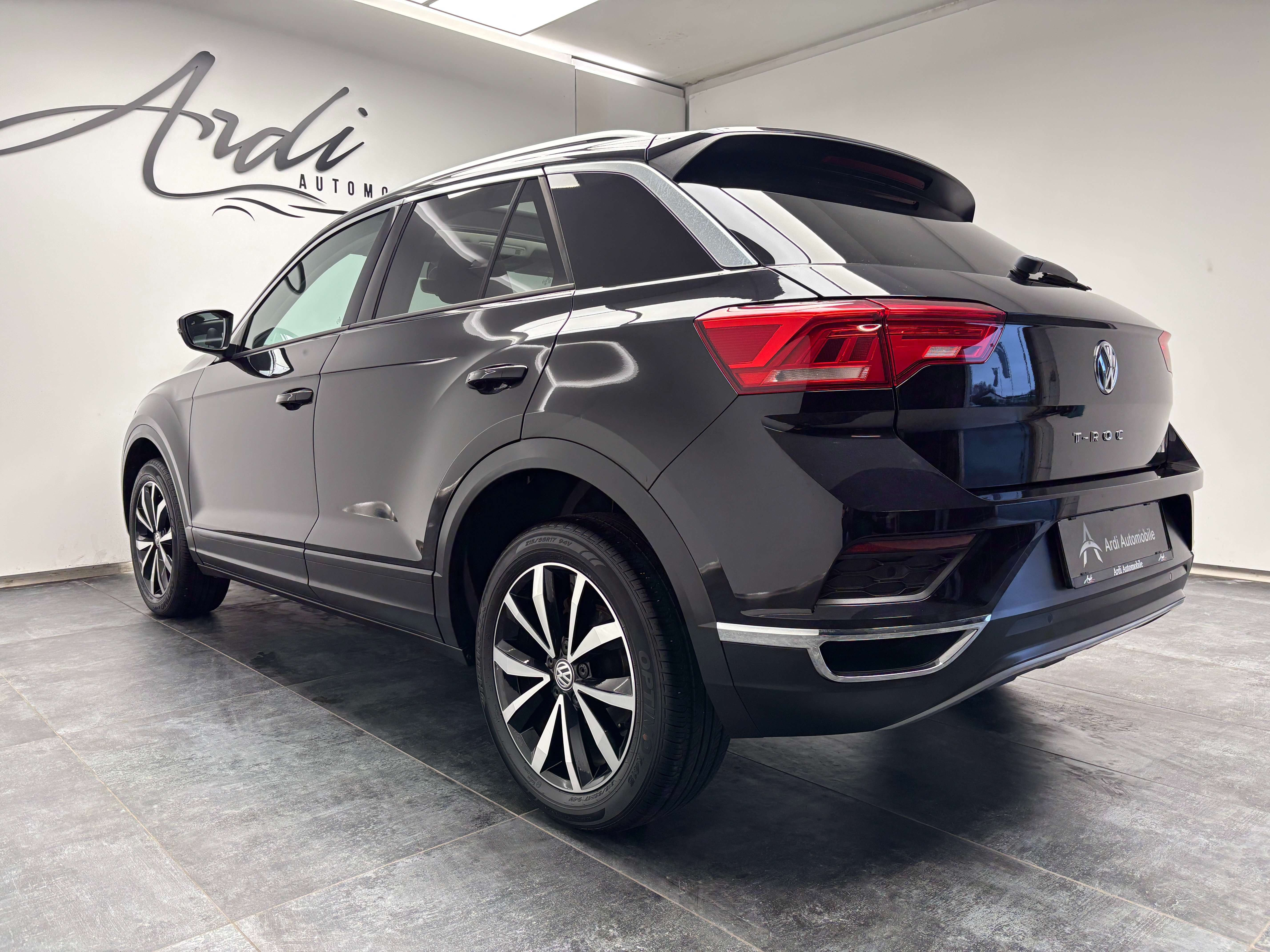 Volkswagen T-Roc 1.6 TDi *CARPLAY*TOIT OUV*1ER PROPRIO*GARANTIE*