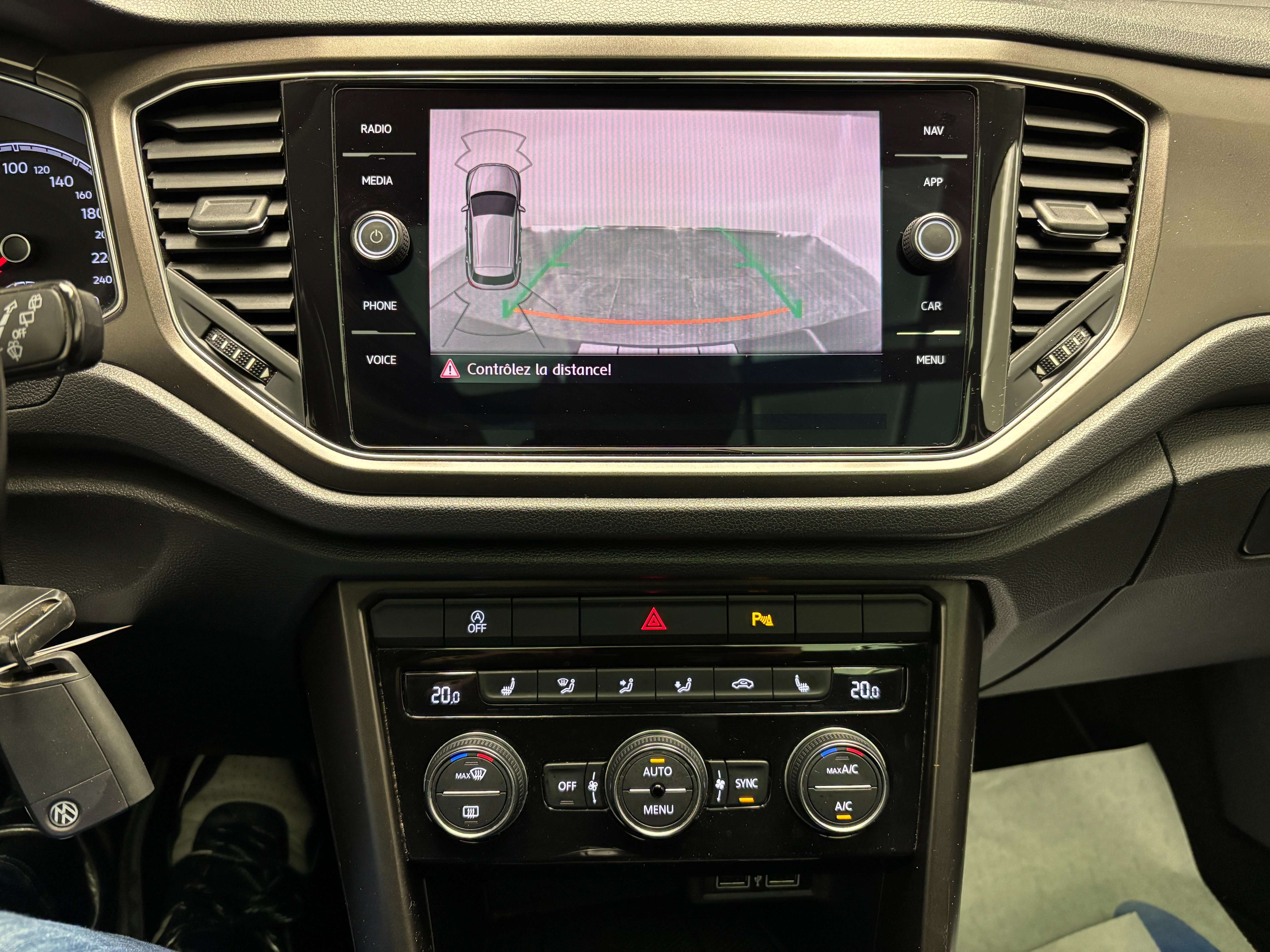 Volkswagen T-Roc 1.6 TDi *CARPLAY*TOIT OUV*1ER PROPRIO*GARANTIE*