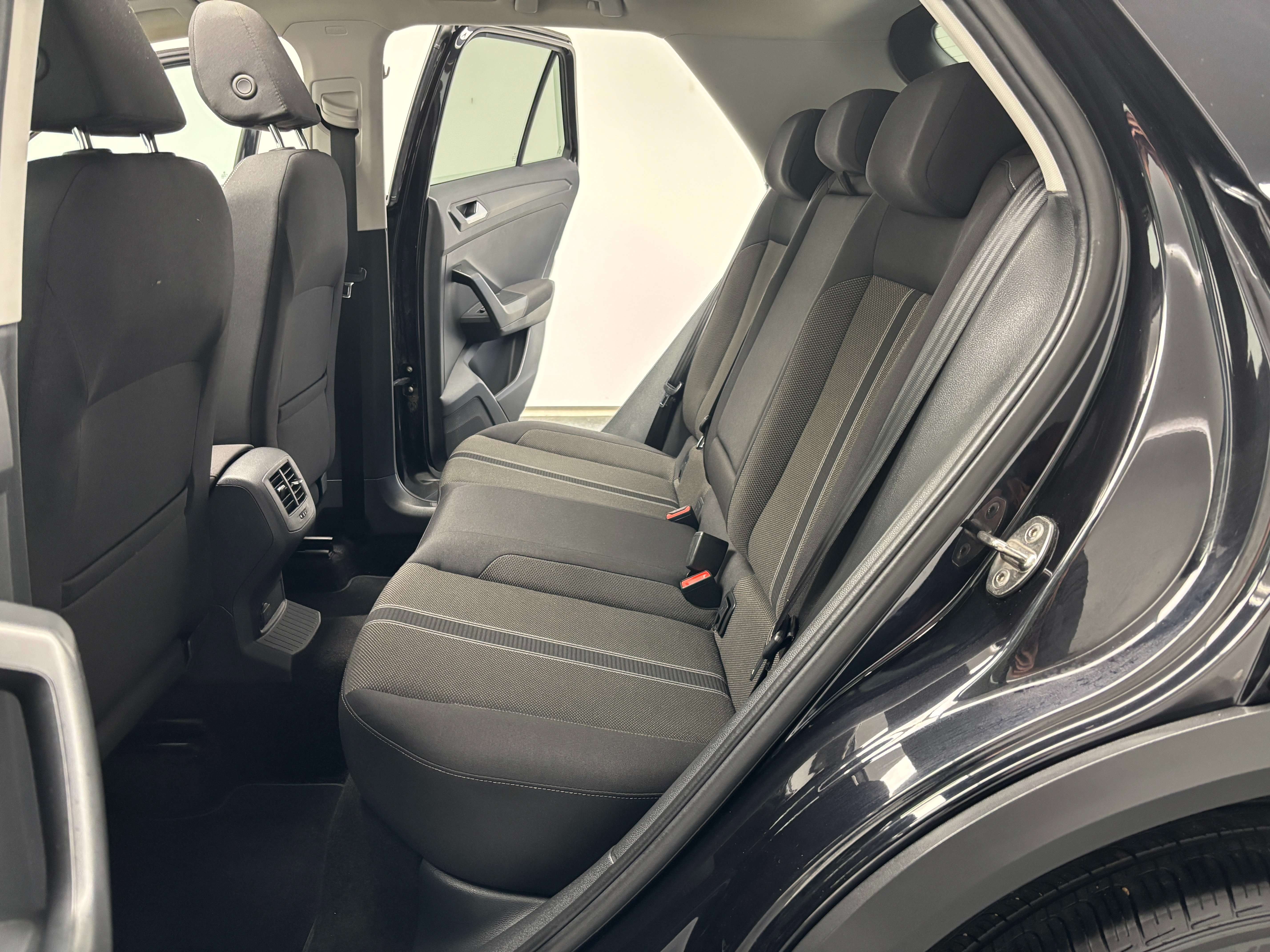 Volkswagen T-Roc 1.6 TDi *CARPLAY*TOIT OUV*1ER PROPRIO*GARANTIE*