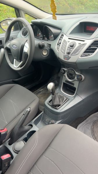 Ford Fiesta IV (2) 1400 TDCI GHIA 5P