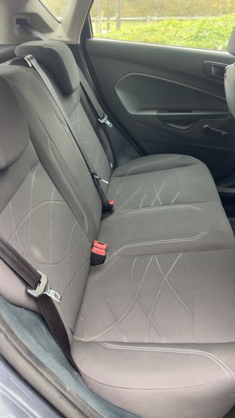 Ford Fiesta IV (2) 1400 TDCI GHIA 5P