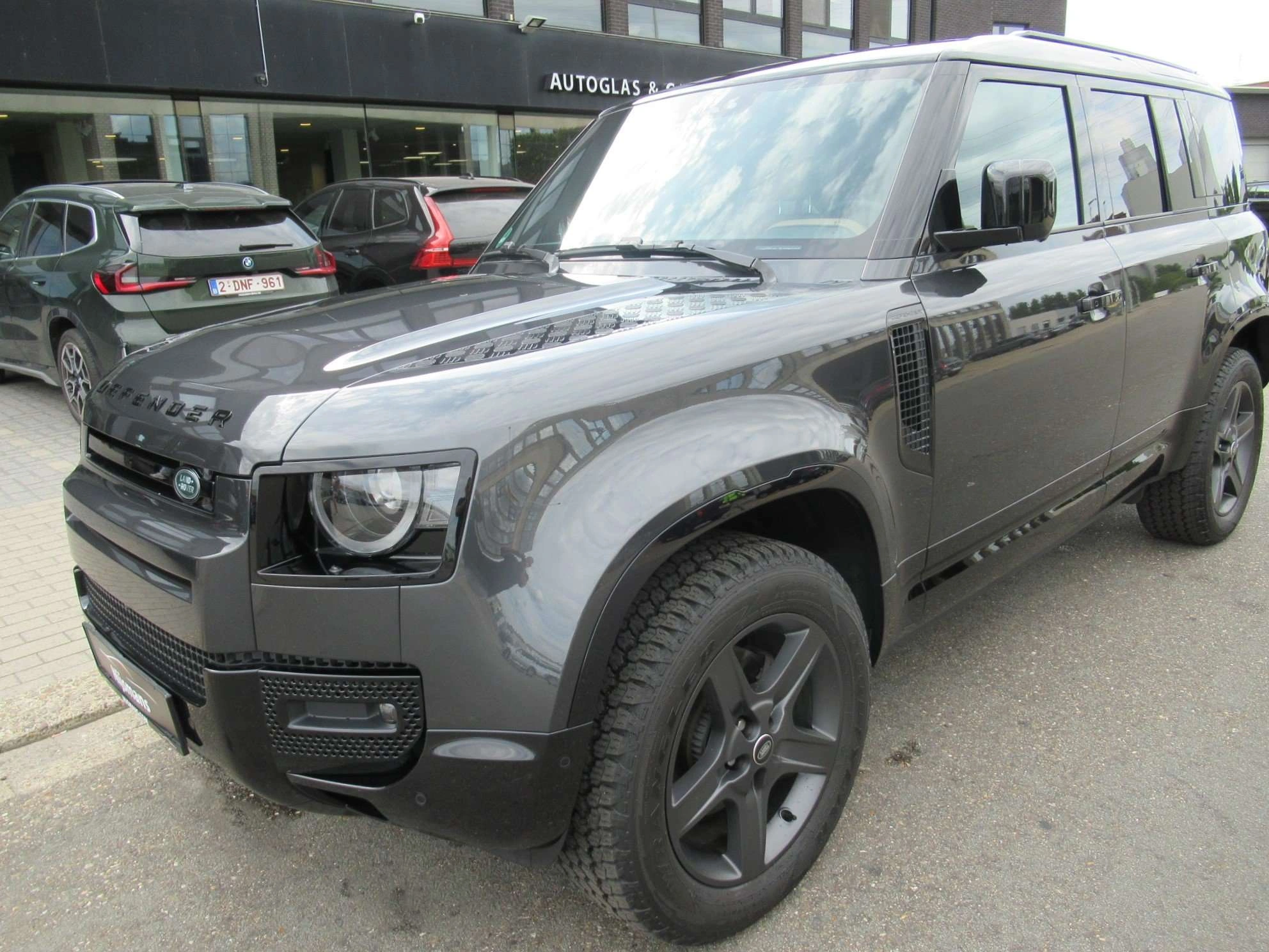 Land Rover Defender 110 D250 AWD X-Dynamic HSE/ACC/Leder/Pano/Meridian