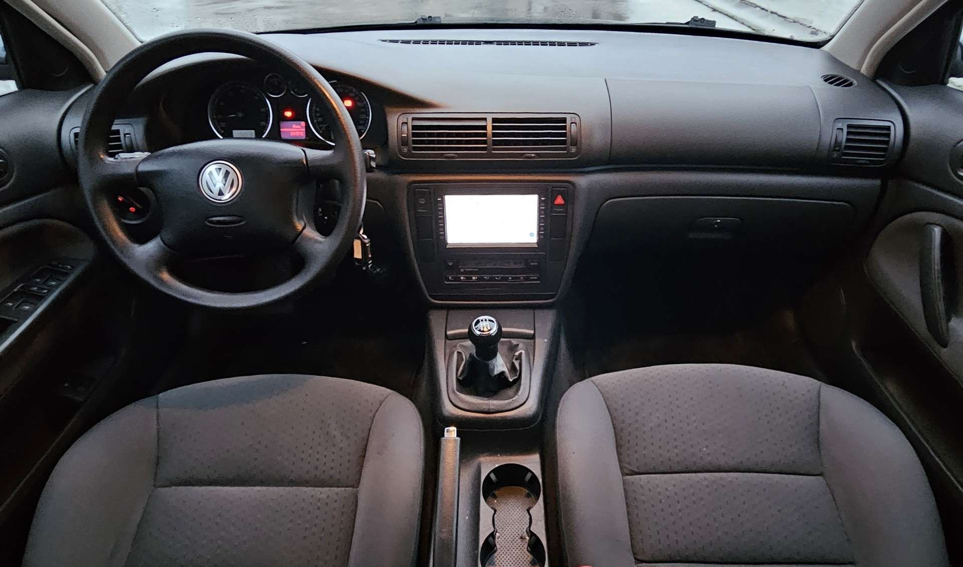 Volkswagen Passat Passat 1.6i - Clim - Carplay
