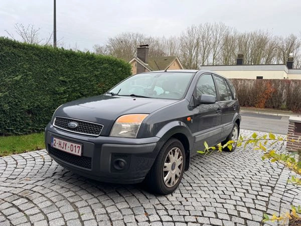 Ford Fusion 1.4 essence