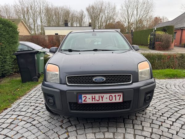 Ford Fusion 1.4 essence