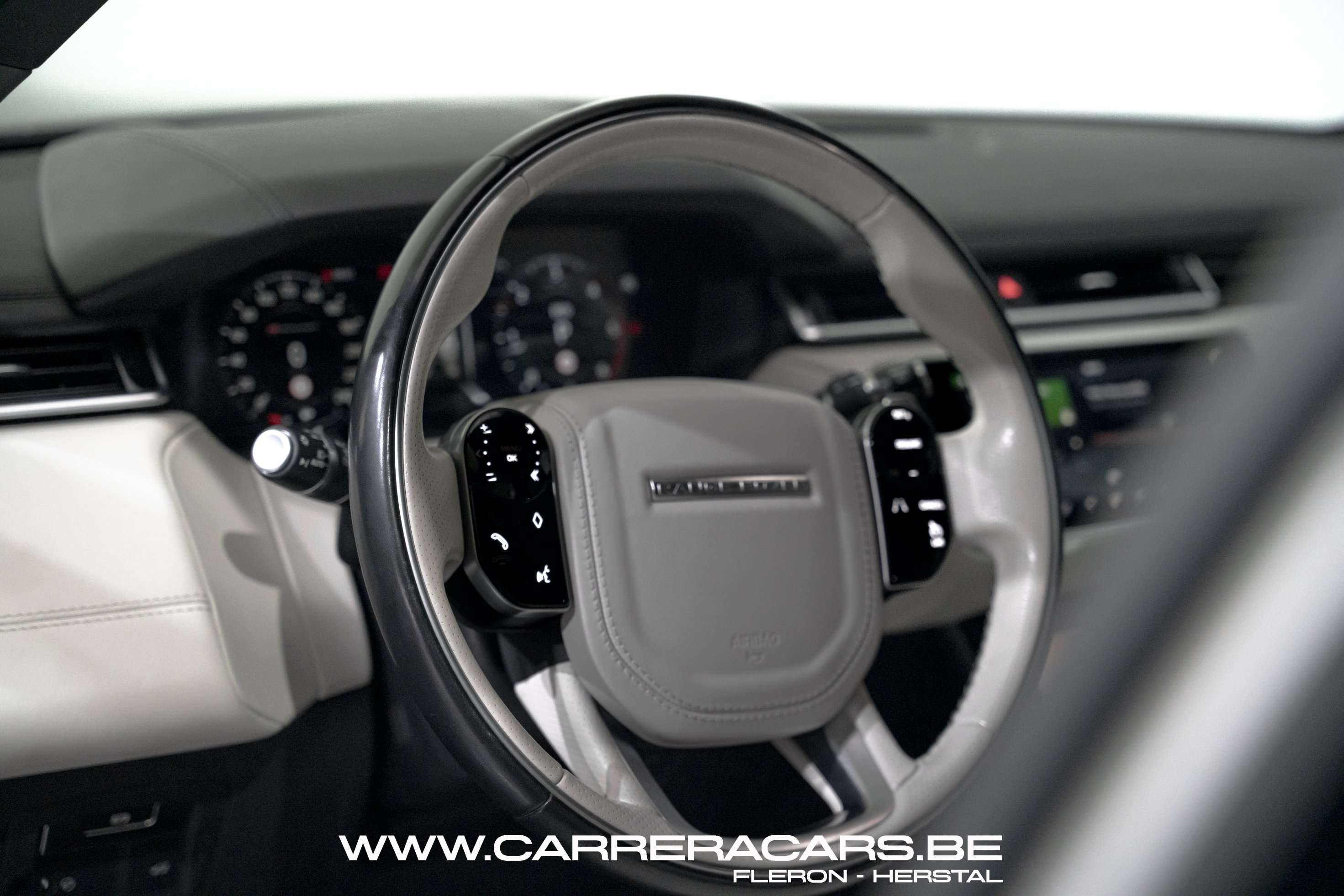Land Rover Range Rover Velar 2.0 TD4 R-Dynamic HSE*|PANO*CAMERA*NAVI*CUIR*CLIMA