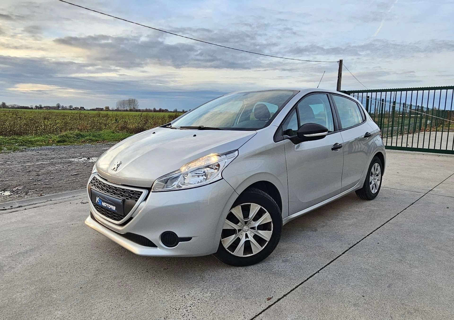 Peugeot 208 208 1.0i - Garantie 12 mois