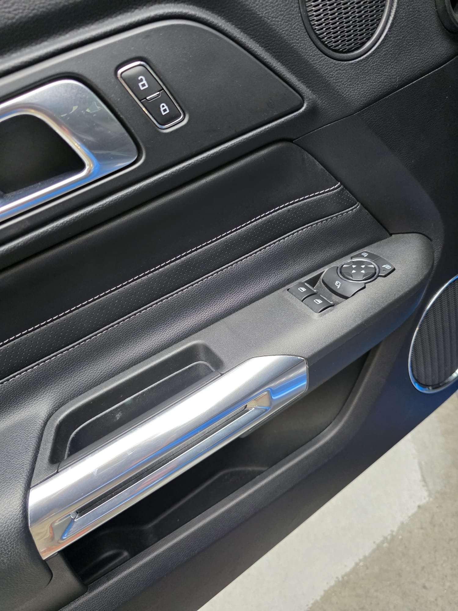 Ford Mustang 5.0 Ti-VCT V8 GT (EU6d)