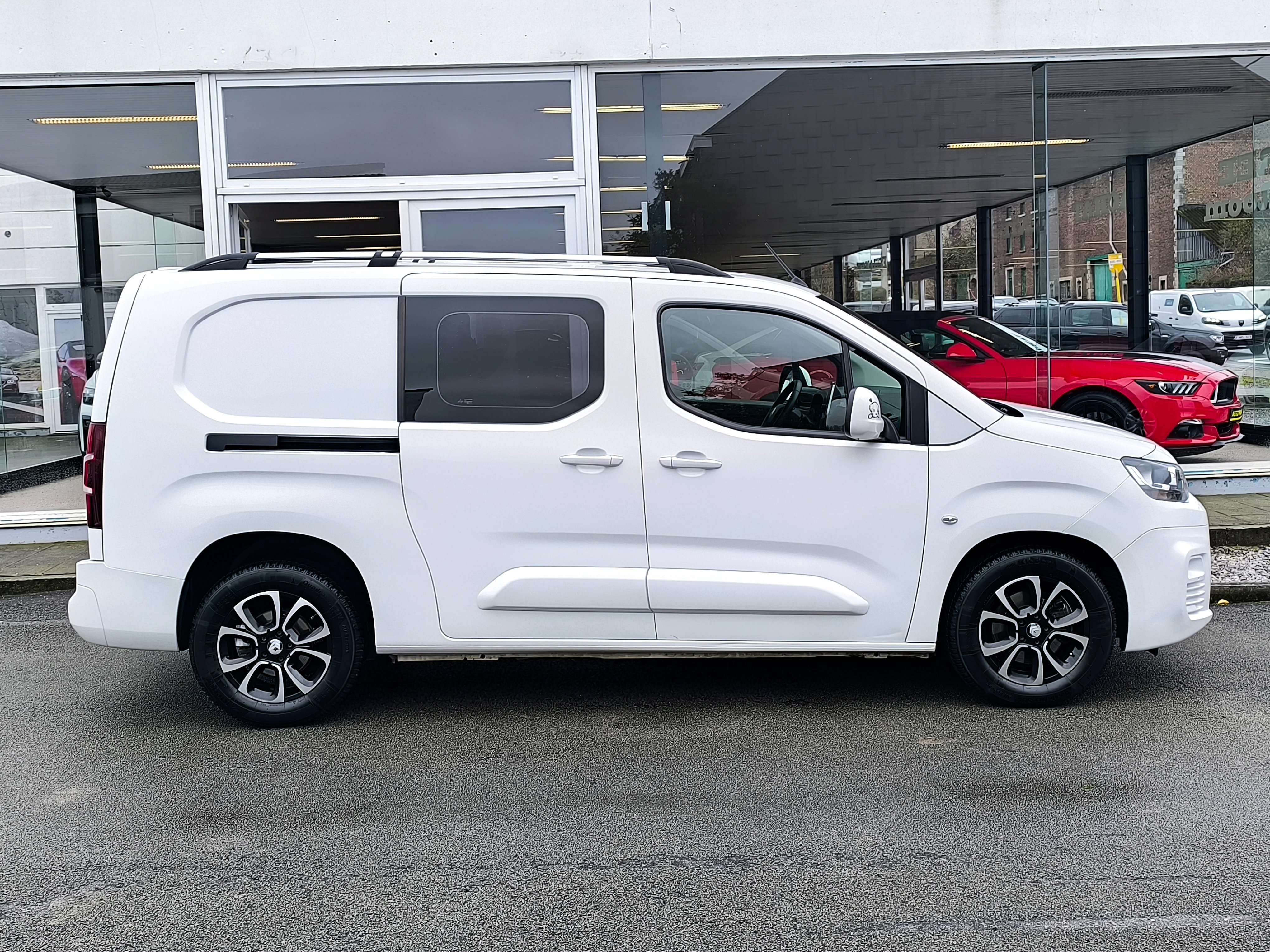Citroen Berlingo 1.5 BlueHDi XL DOUBLE CABINE 5PL CLIM GPS FULL
