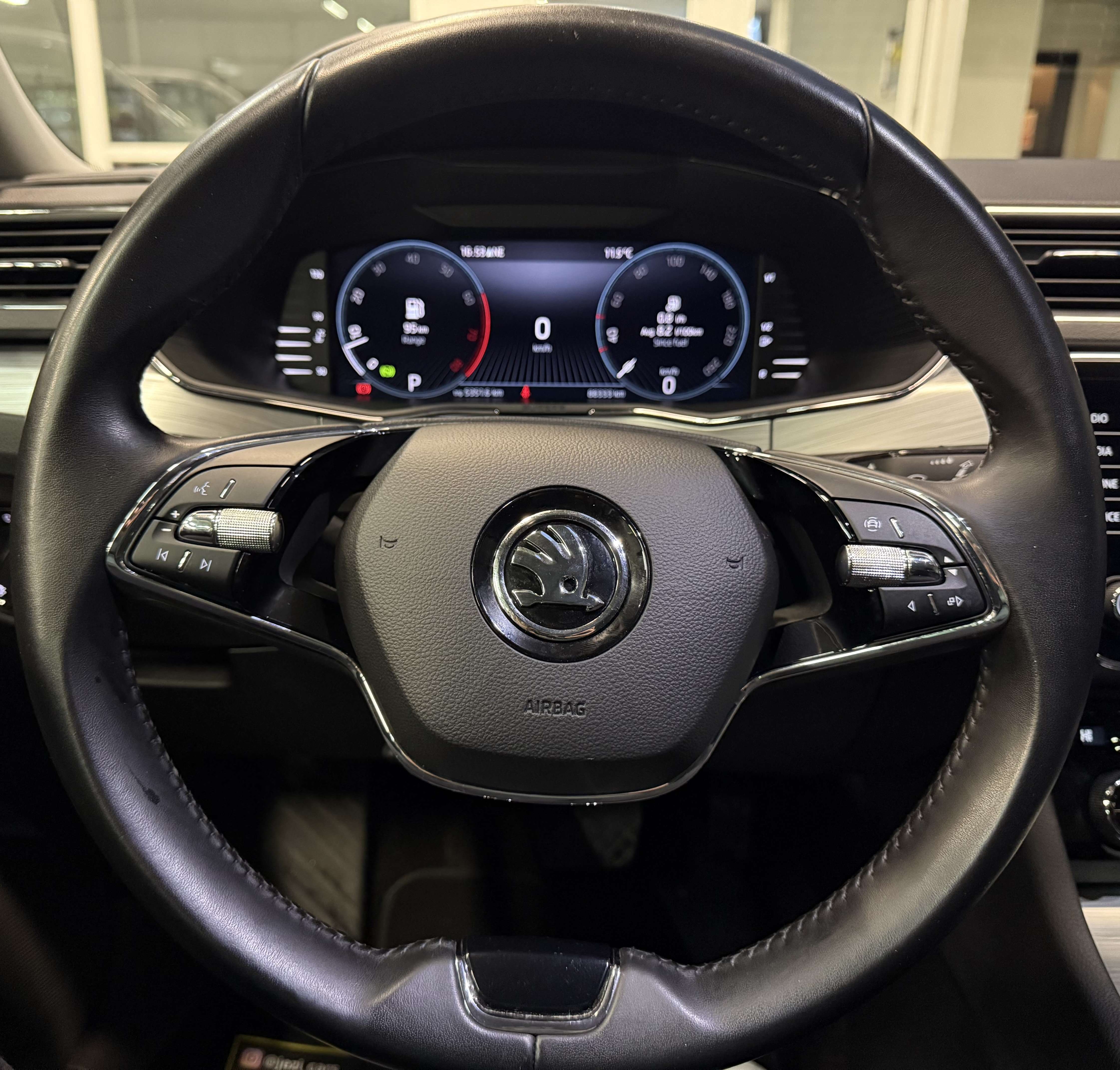 Skoda Superb Superb Combi 1.5 TSI Bussiness Edition