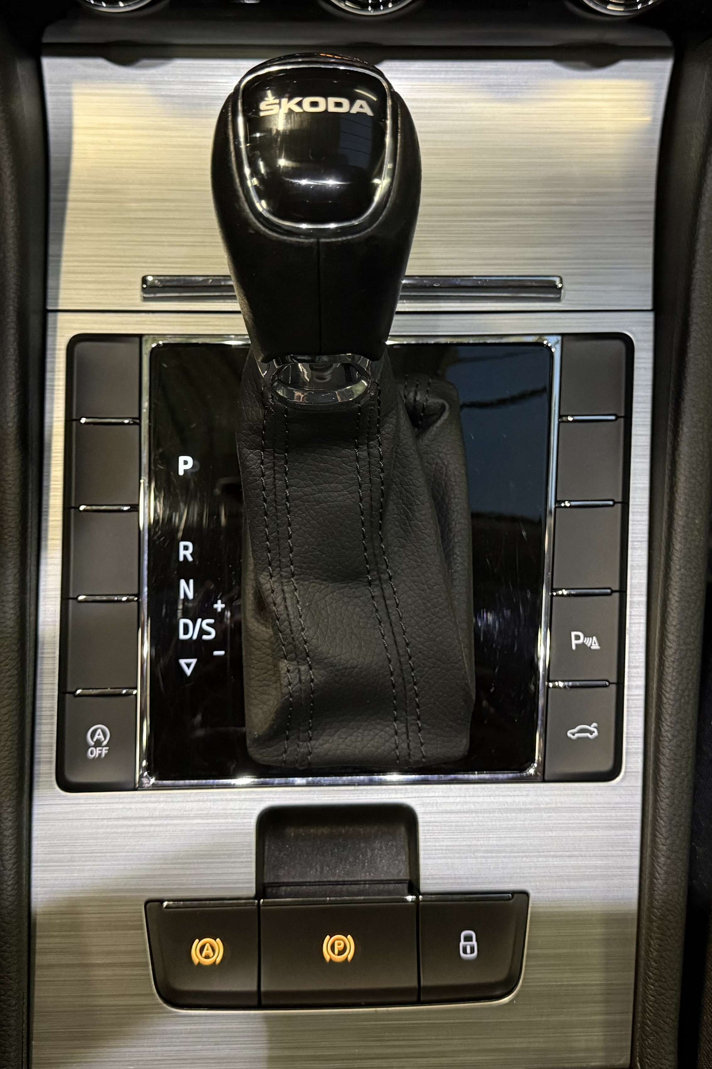 Skoda Superb Superb Combi 1.5 TSI Bussiness Edition
