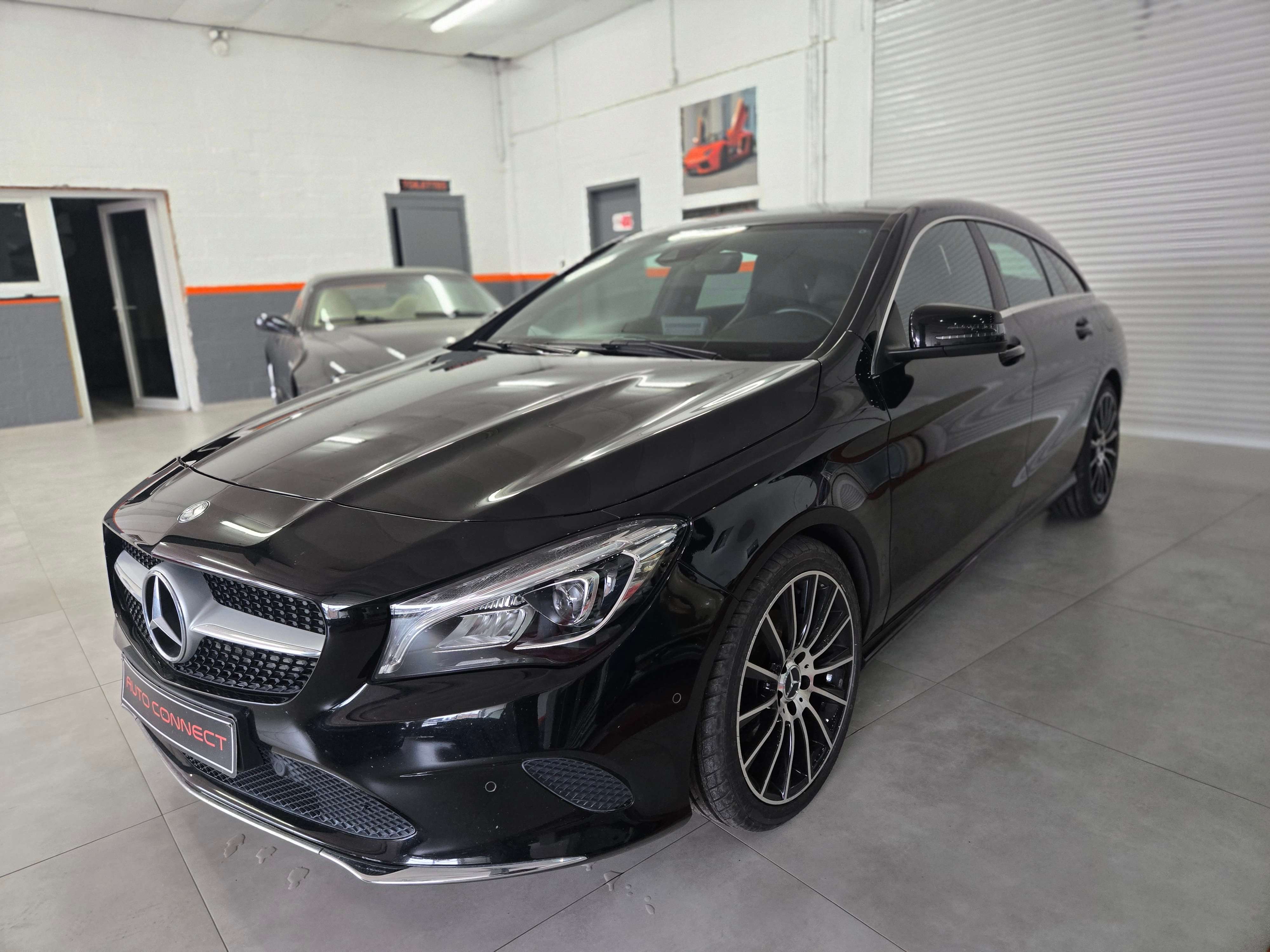 Mercedes-Benz CLA 180 CLA 180**NEUVE**4PNEUS NEUF**GARANTIE**