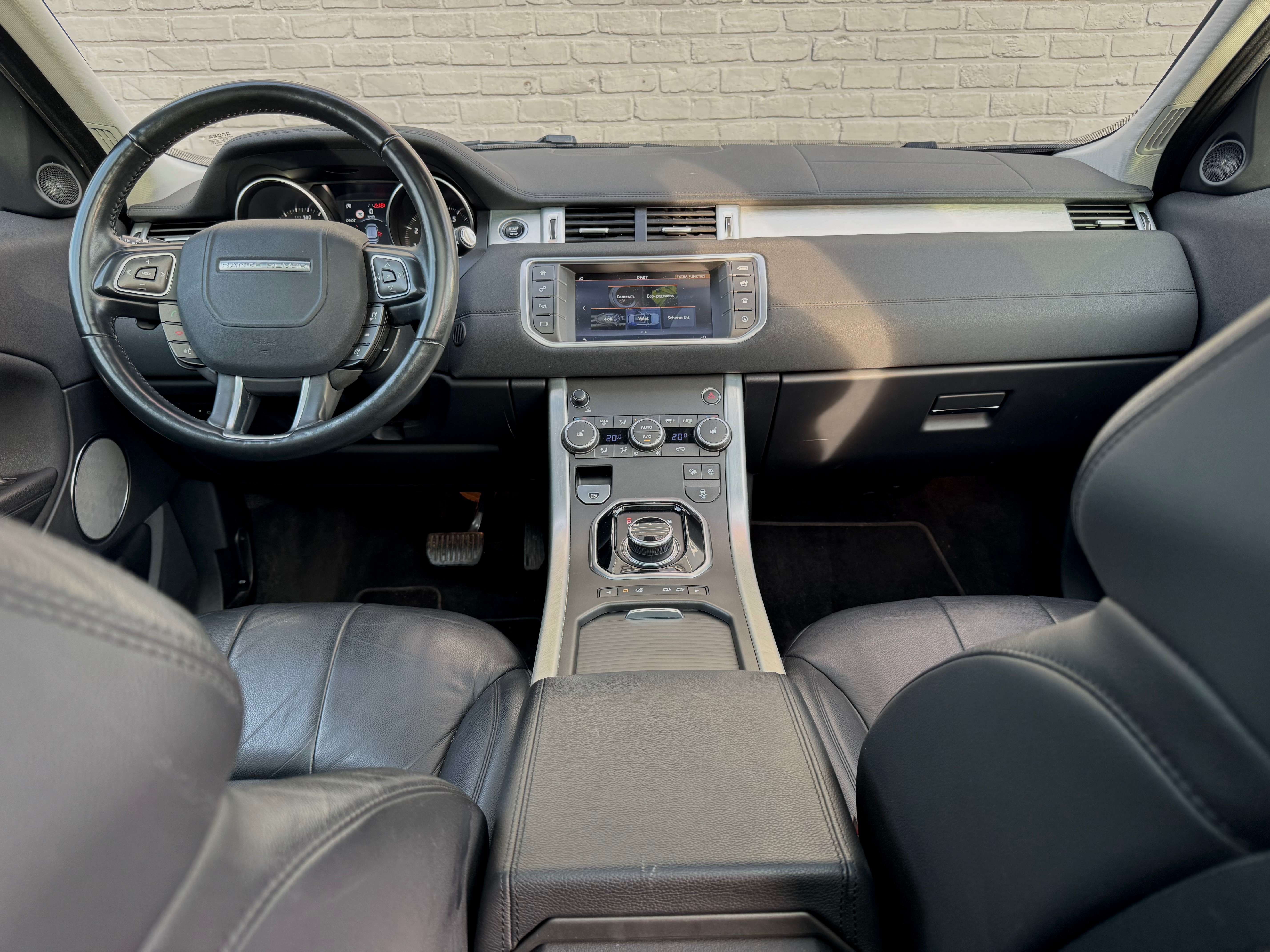 Land Rover Range Rover Evoque Si4 * Pano * AWD * Leder * GARANTIE