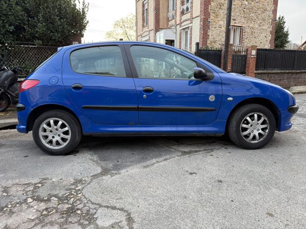 Peugeot 206 II 1.4e 4 CV 60Ch BLEU