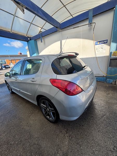 Peugeot 308 (2) 1.6 E-HDI 112 FAP SPORTIUM 5P