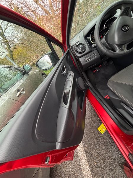 Renault Clio IV (2) 1.5 DCI 90 LIMITED