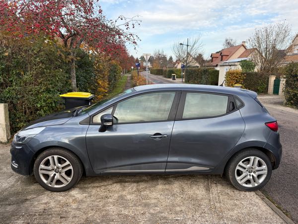 Renault Clio IV (2) 1.5 DCI 90 ENERGY INTENS