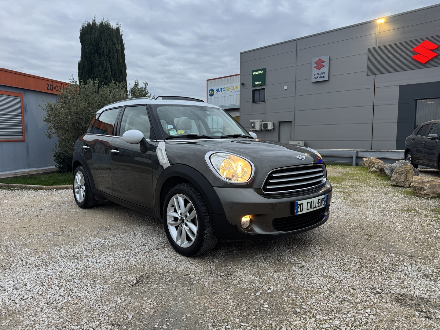 Mini COUNTRYMAN COOPER D 112CH PACK CHILI