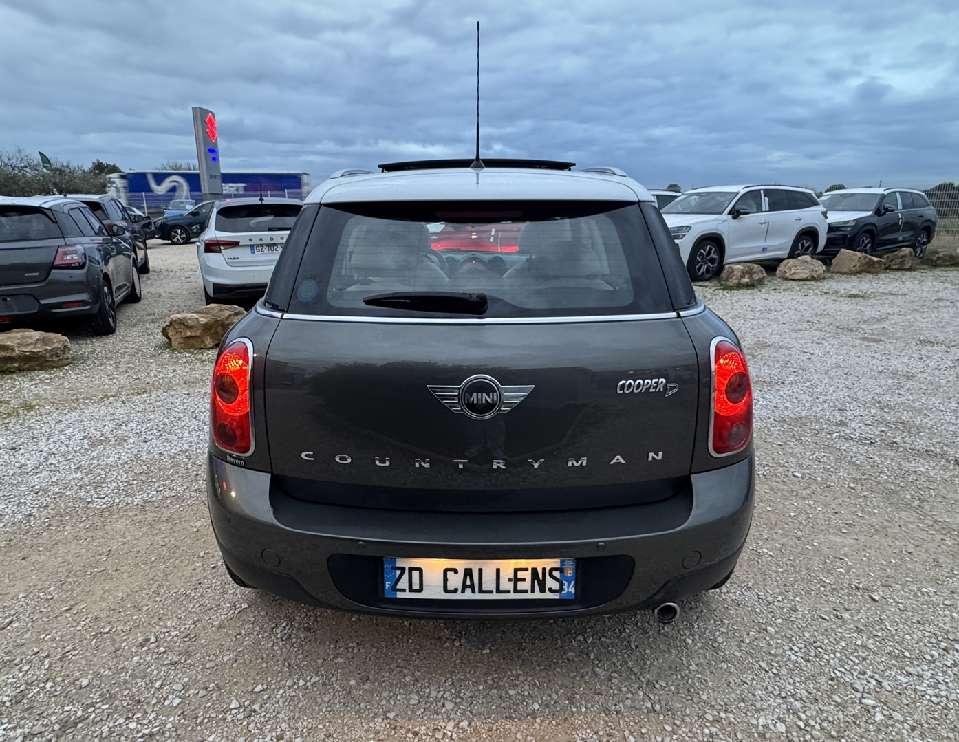 Mini COUNTRYMAN COOPER D 112CH PACK CHILI