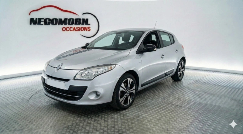 Renault MEGANE III 1.9 DCI 130CH FAP BOSE ECO²