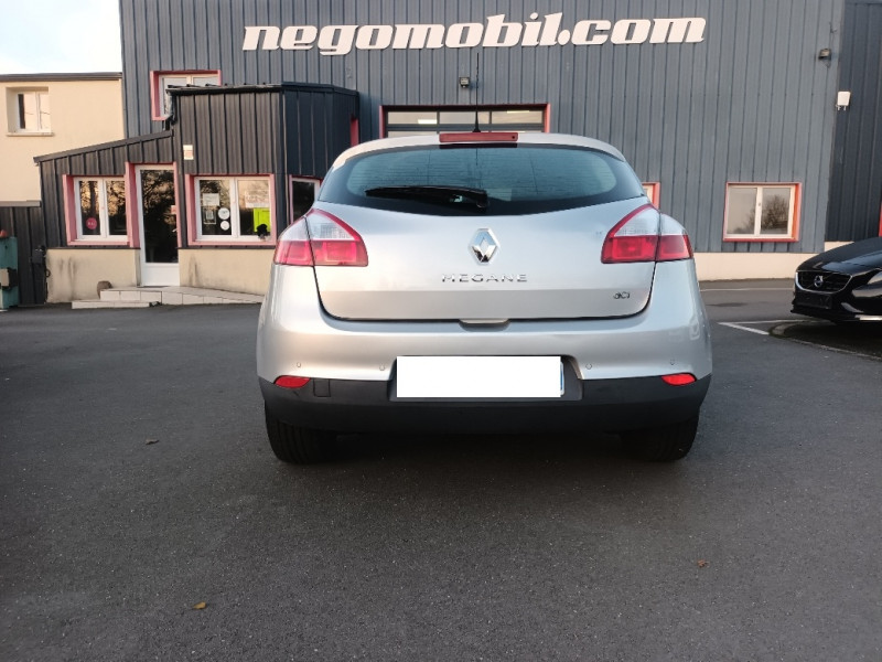 Renault MEGANE III 1.9 DCI 130CH FAP BOSE ECO²