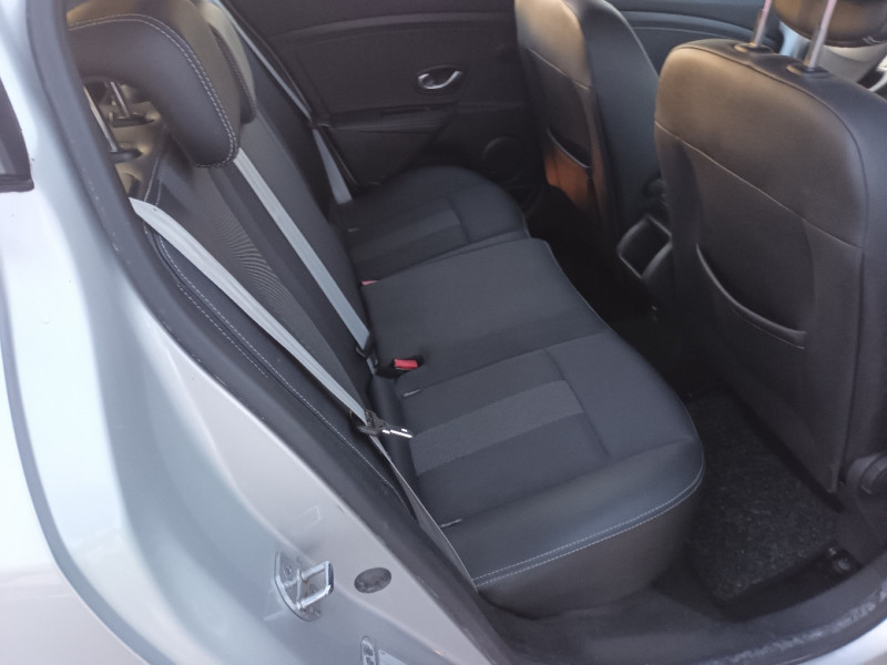 Renault MEGANE III 1.9 DCI 130CH FAP BOSE ECO²