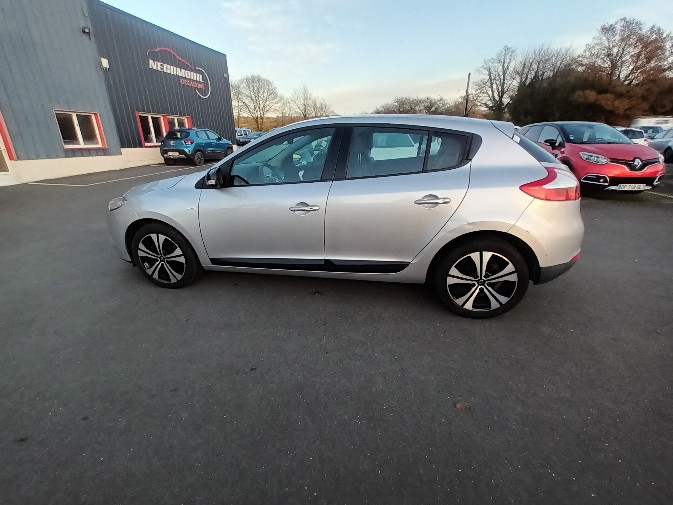 Renault MEGANE III 1.9 DCI 130CH FAP BOSE ECO²