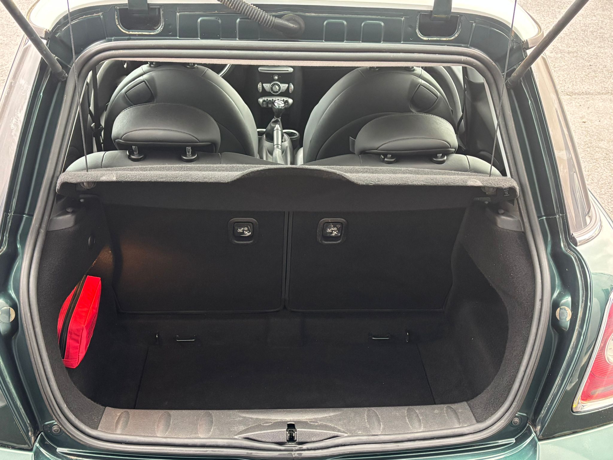 Mini COOPER 1.6 122 COOPER BV6