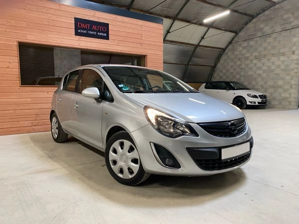 Opel Corsa IV (2) 1.2 TWINPORT 85 EDITION 5P