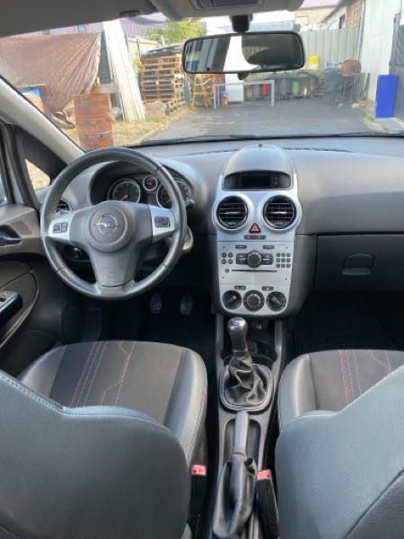 Opel Corsa IV (2) 1.2 TWINPORT 85 EDITION 5P