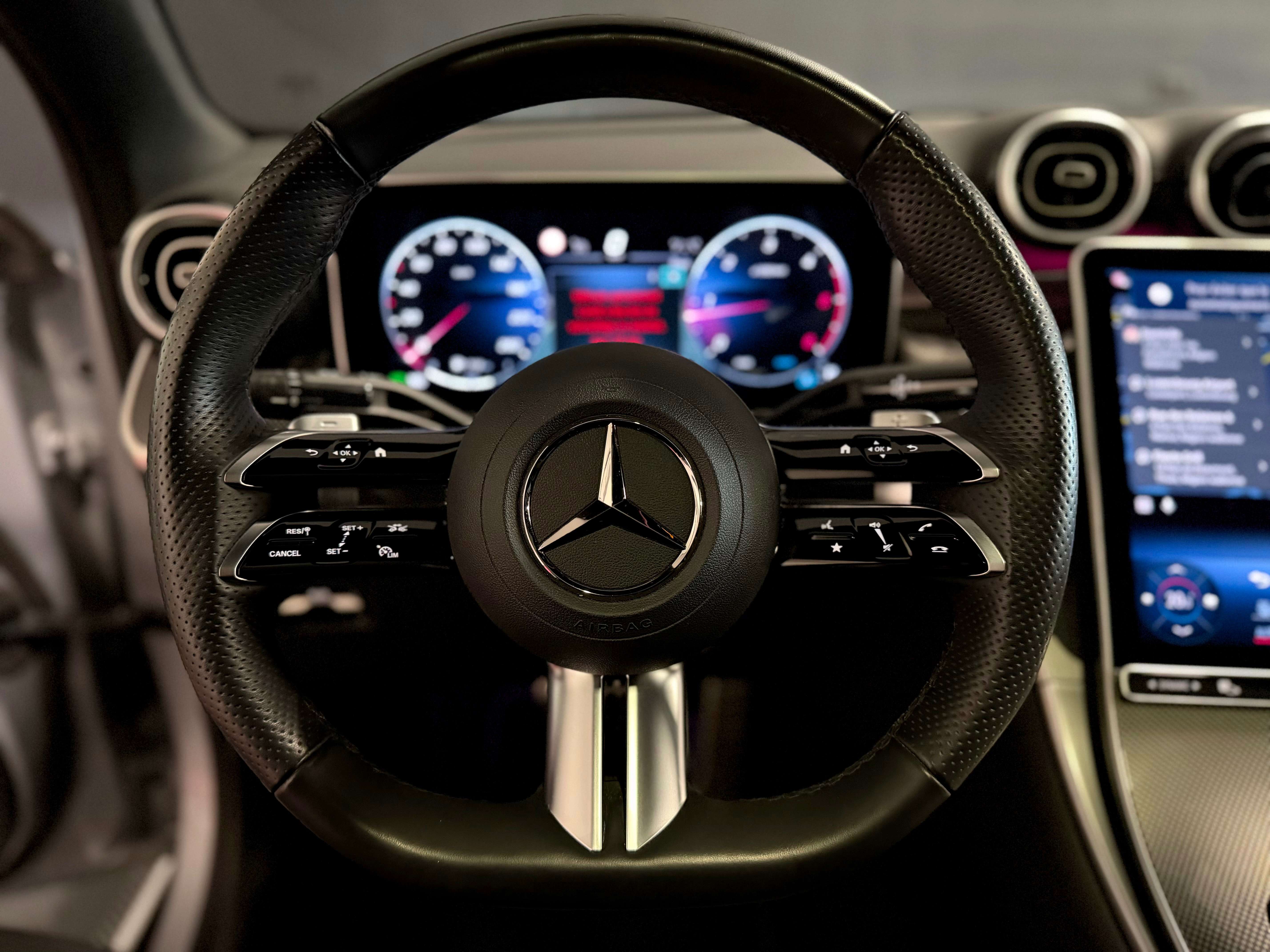 Mercedes-Benz GLC 220 d Coupé AMG Line — Caméra 360 — Burmester — Toit ouvrant — Pack AMG