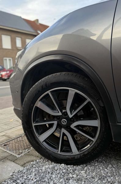 Nissan X-trail III (2) 1.6 DIG-T 163 BUSINESS EDITION 5PL