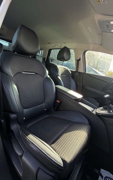 Renault Scenic IV 1.3 TCE 140 ENERGY BUSINESS INTENS