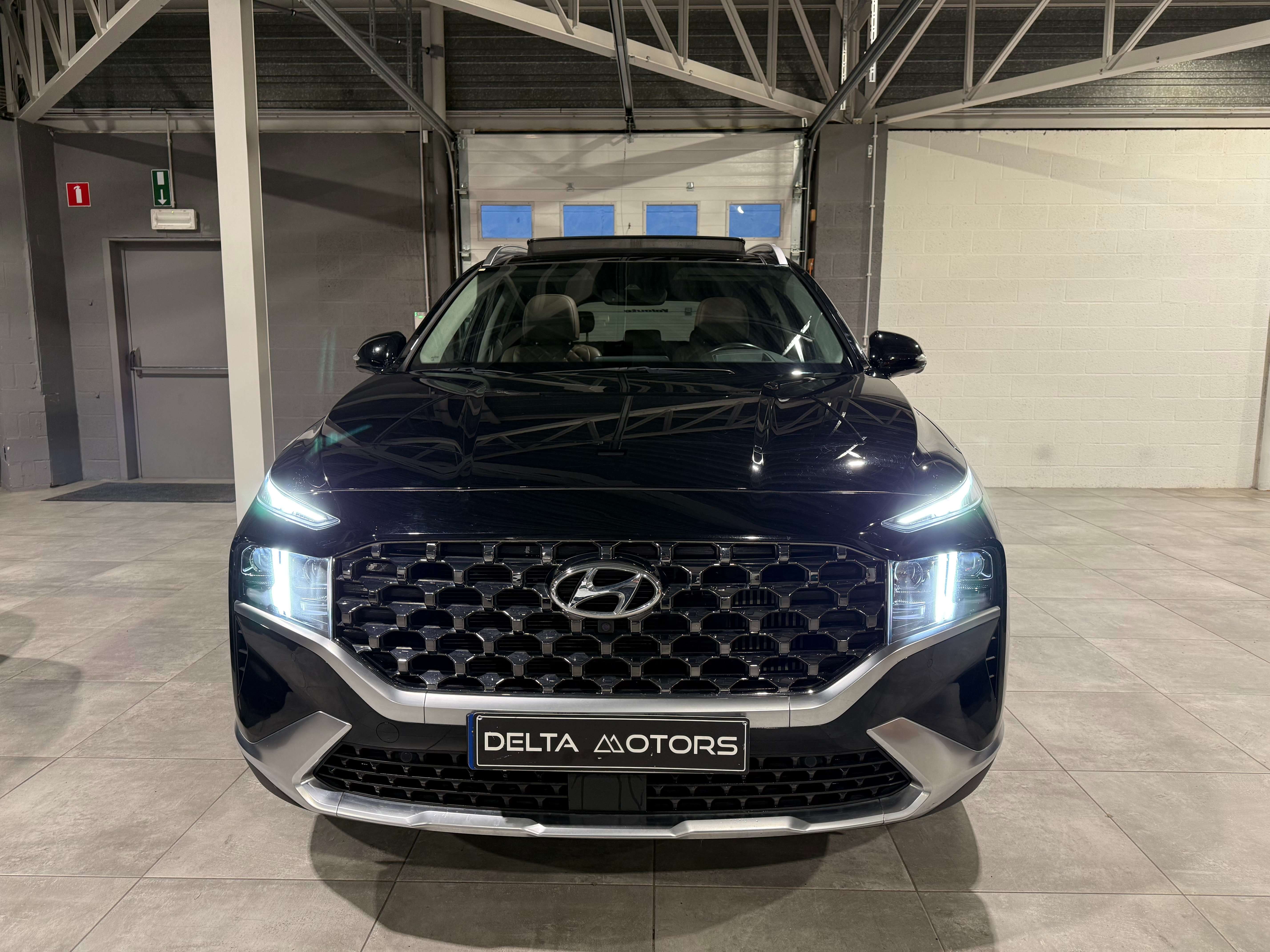 Hyundai SANTA FE SANTA FE 1.6 HEV 4WD Signature