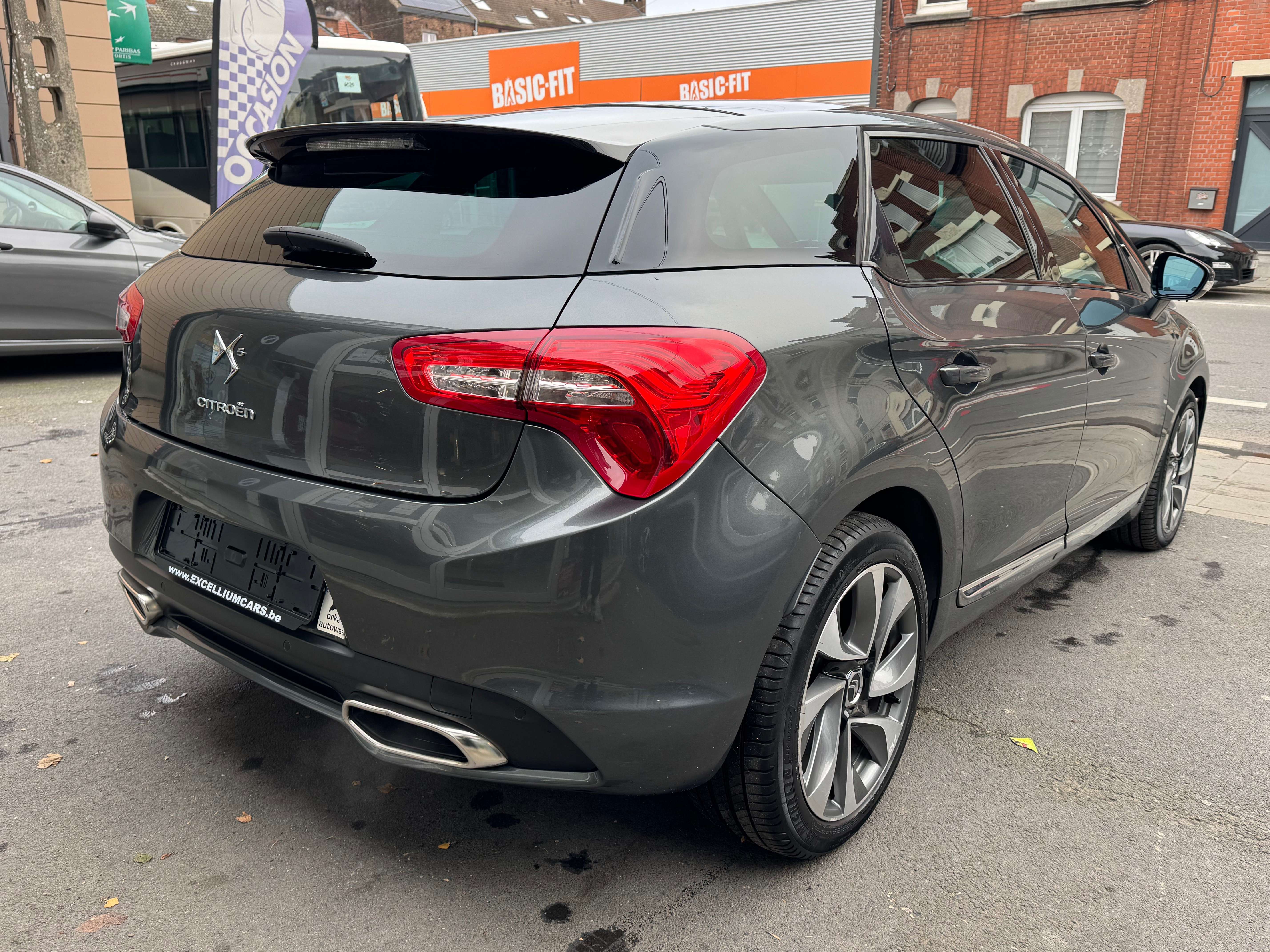 Citroen DS5 2.0 HDi Be Chic Toi Pano Cuir Gps Led Camera Carnt