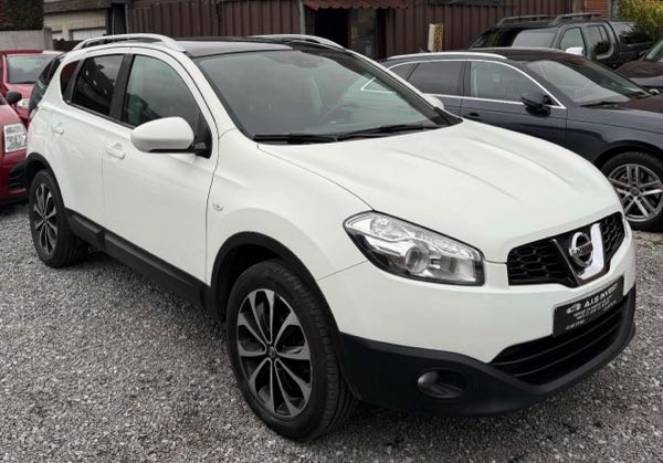Nissan Qashqai II 1.5 DCI 110 WHITE EDITION