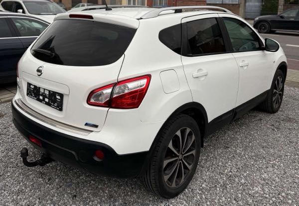Nissan Qashqai II 1.5 DCI 110 WHITE EDITION