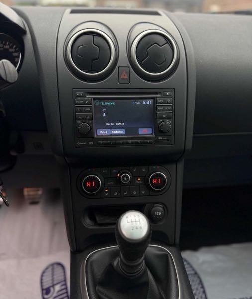 Nissan Qashqai II 1.5 DCI 110 WHITE EDITION