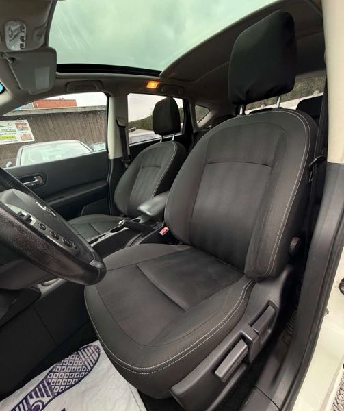 Nissan Qashqai II 1.5 DCI 110 WHITE EDITION