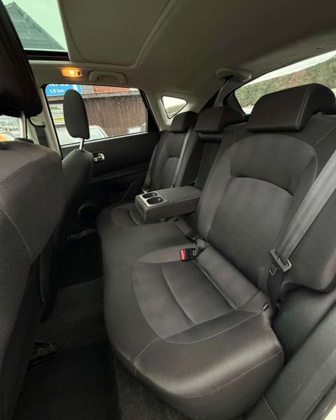 Nissan Qashqai II 1.5 DCI 110 WHITE EDITION