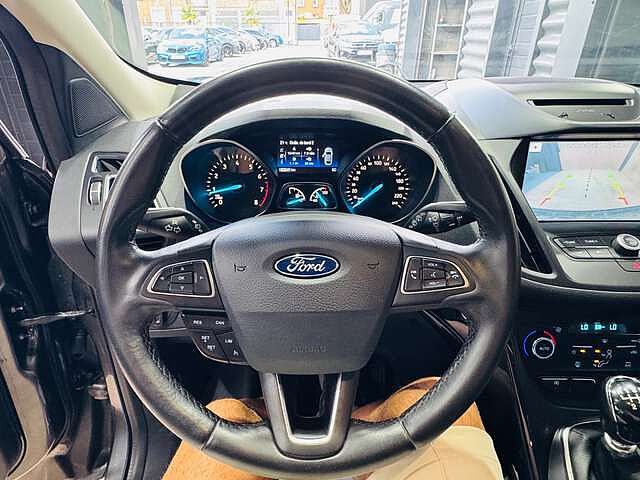 Ford Kuga 1.5 * SPORT * GARANTIE 12 MOIS * 1ER PROP *