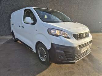 Peugeot Expert // GPS // ATTELAGE // CARPLAY // REGULATEUR //